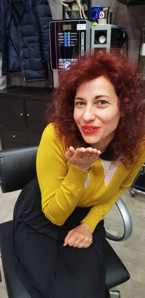 e9fa6992-d277-4059-b8e7-caf442dbd51d